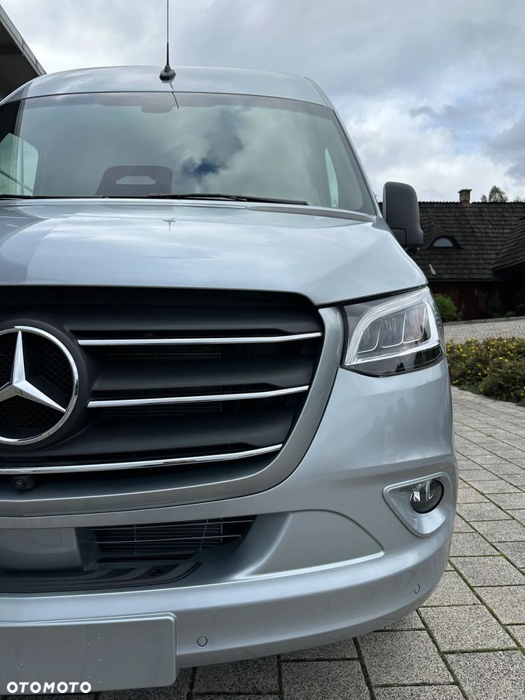 Mercedes-Benz Sprinter - 30
