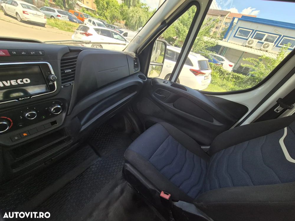 Iveco 35C16H3.0 D - 16