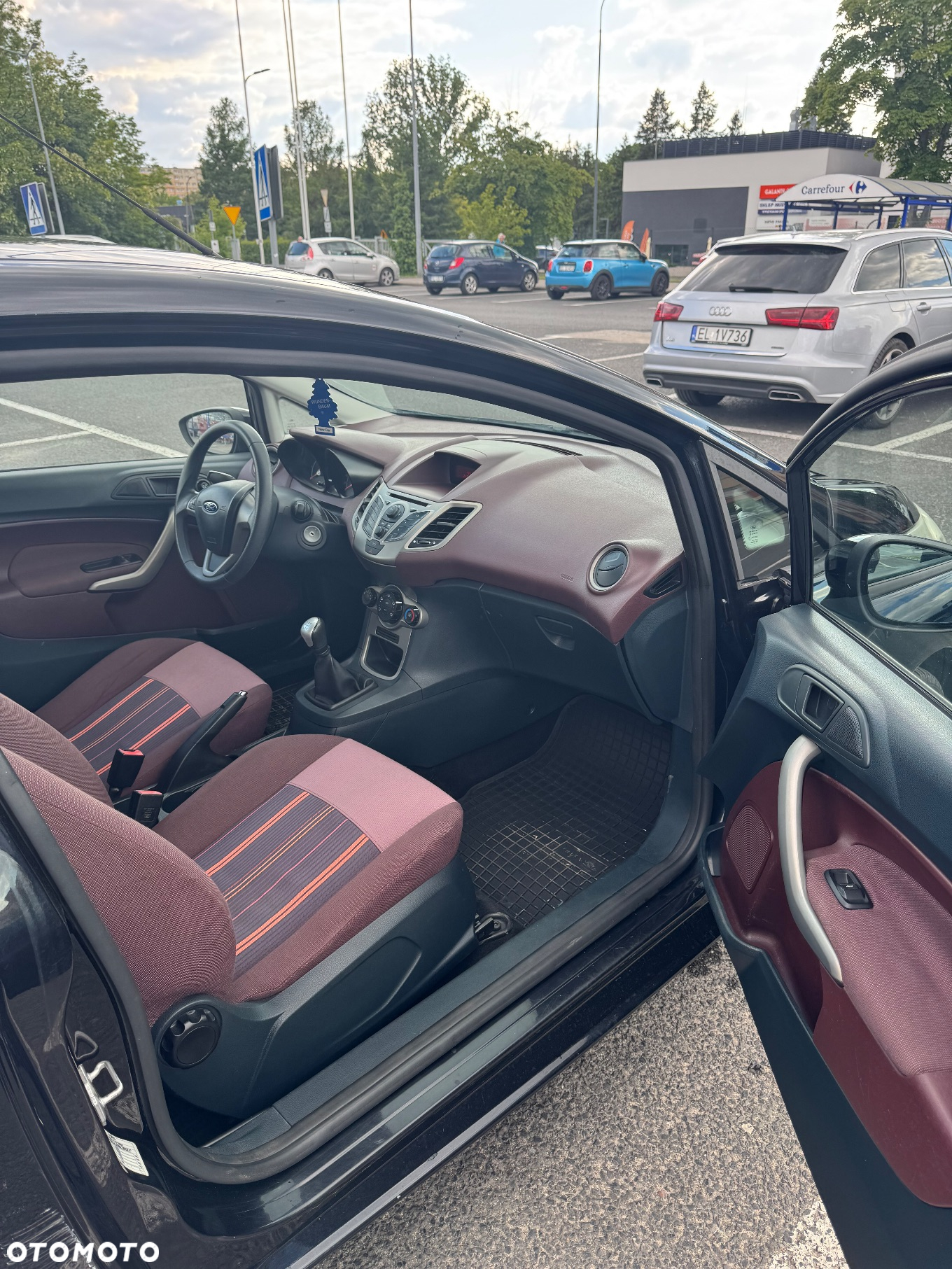 Ford Fiesta - 2