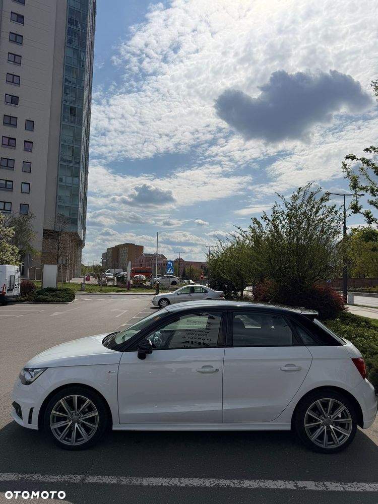 Audi A1 Sportback 1.6 TDI S tronic Ambition - 7