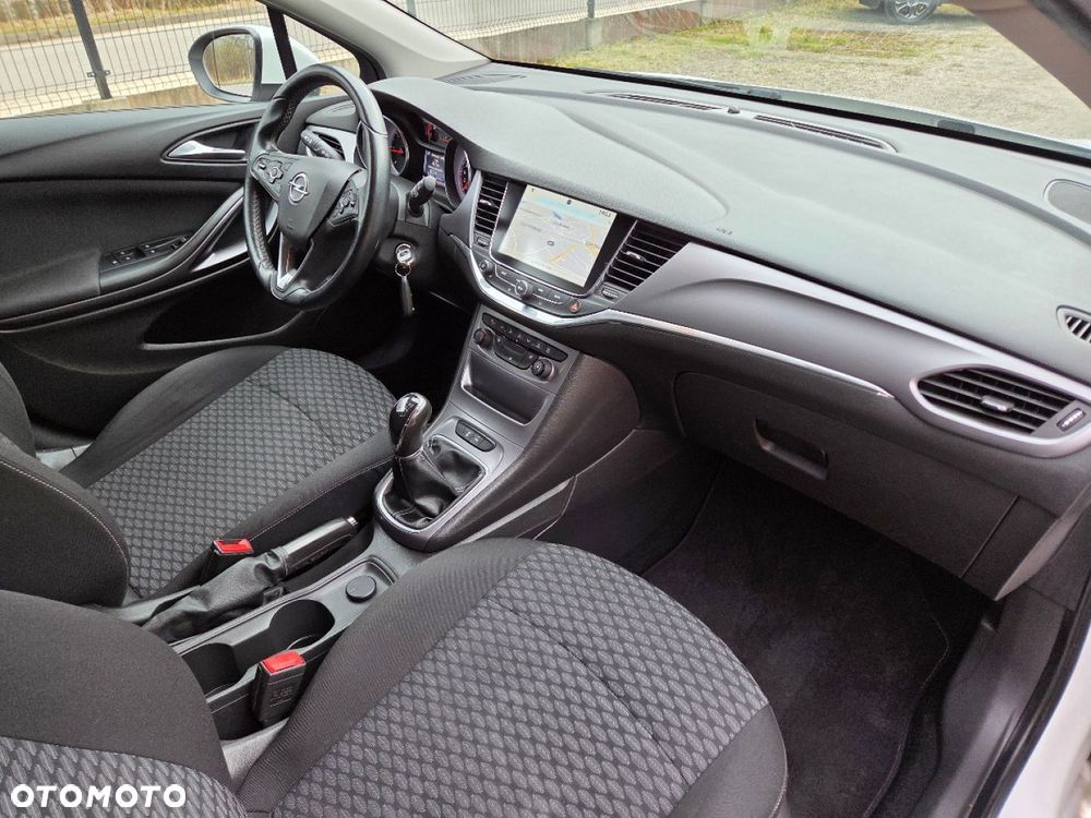 Opel Astra - 21
