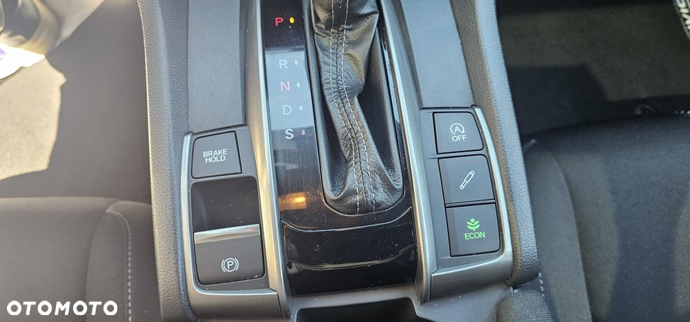 Honda Civic 1.0 i-VTEC Turbo CVT Executive - 12