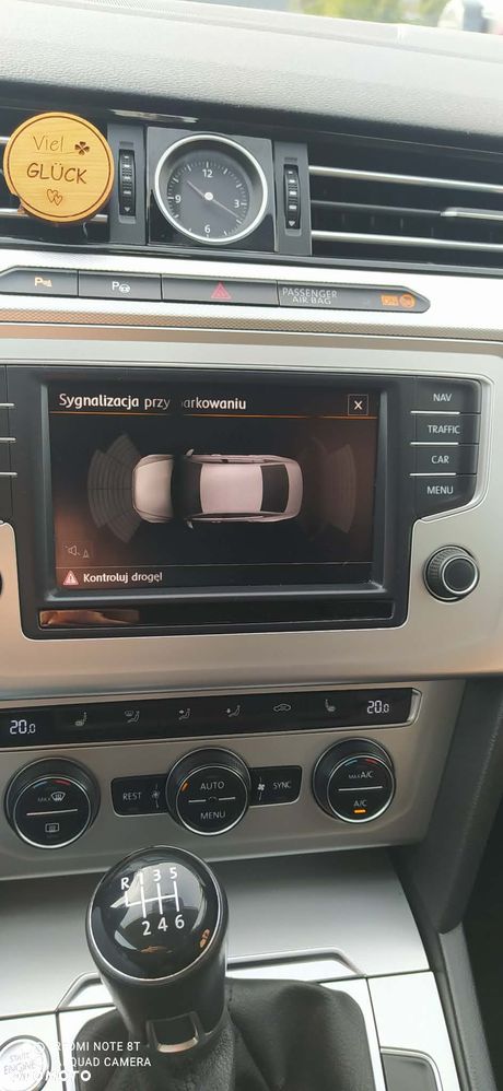 Volkswagen Passat - 17