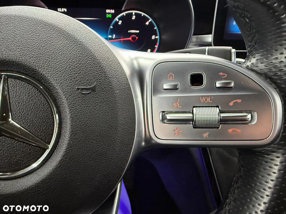 Mercedes-Benz Klasa C 300 d 4Matic 9G-TRONIC AMG Line - 16