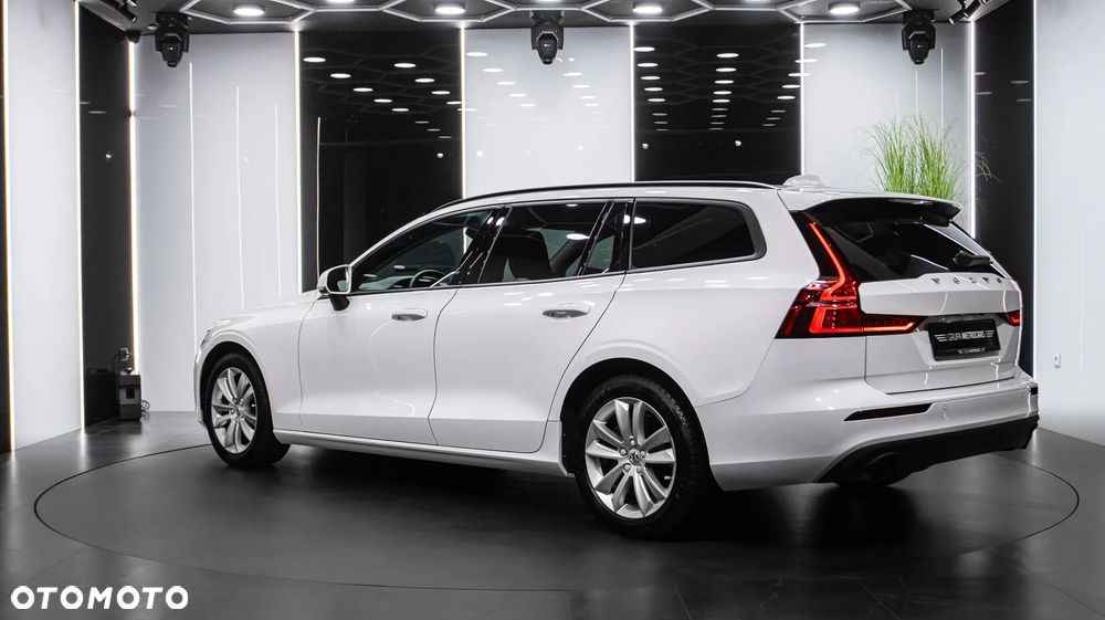 Volvo V60 B3 B Momentum Core - 5