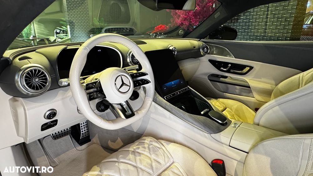 Mercedes-Benz AMG GT Coupe 43 MHEV - 15