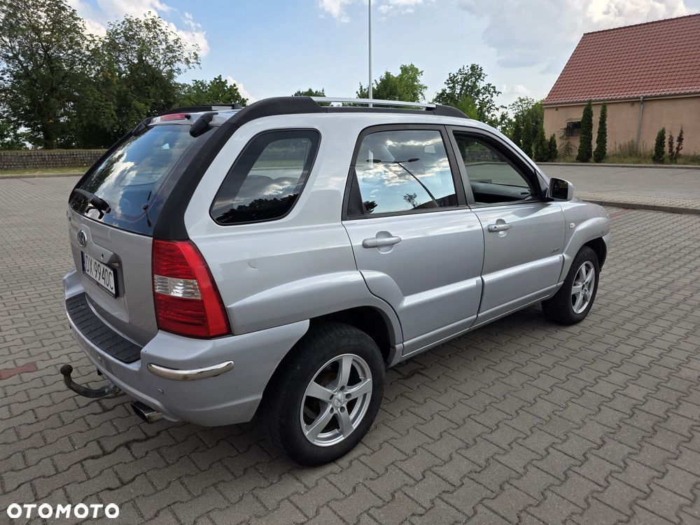 Kia Sportage 2.0 CRDi Freedom - 23