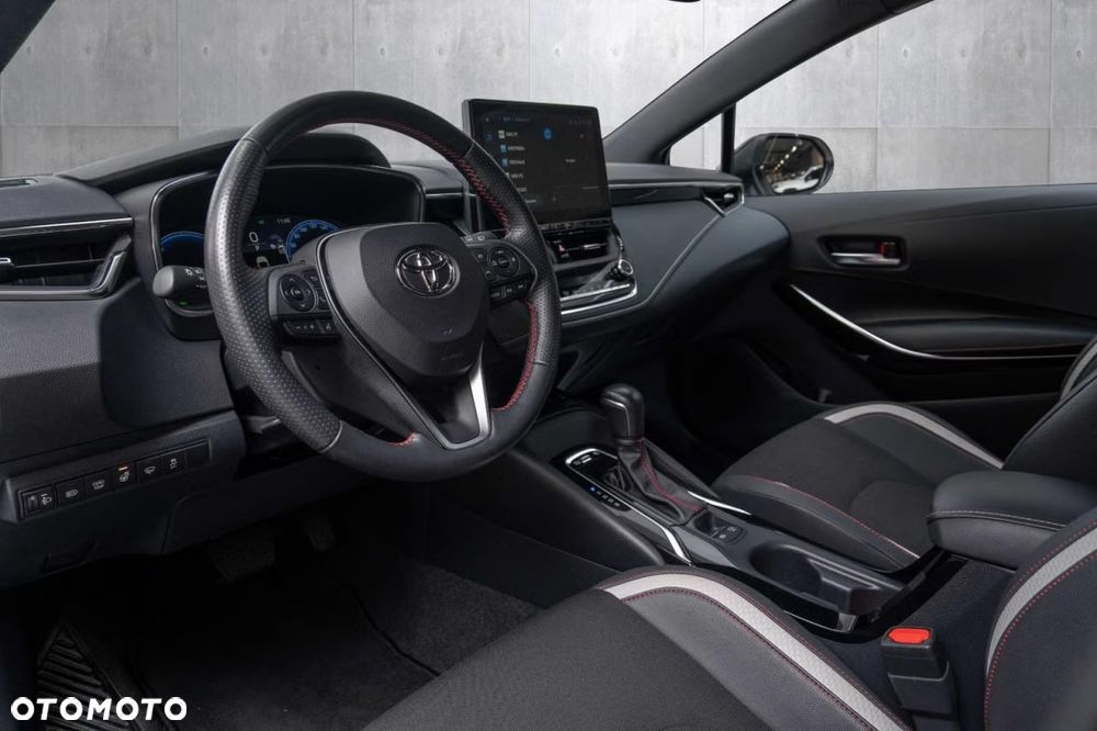 Toyota Corolla 1.8 GR Sport - 13