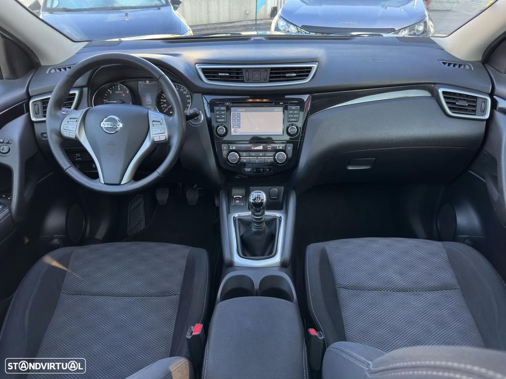 Nissan Qashqai 1.5 dCi N-Connecta - 14