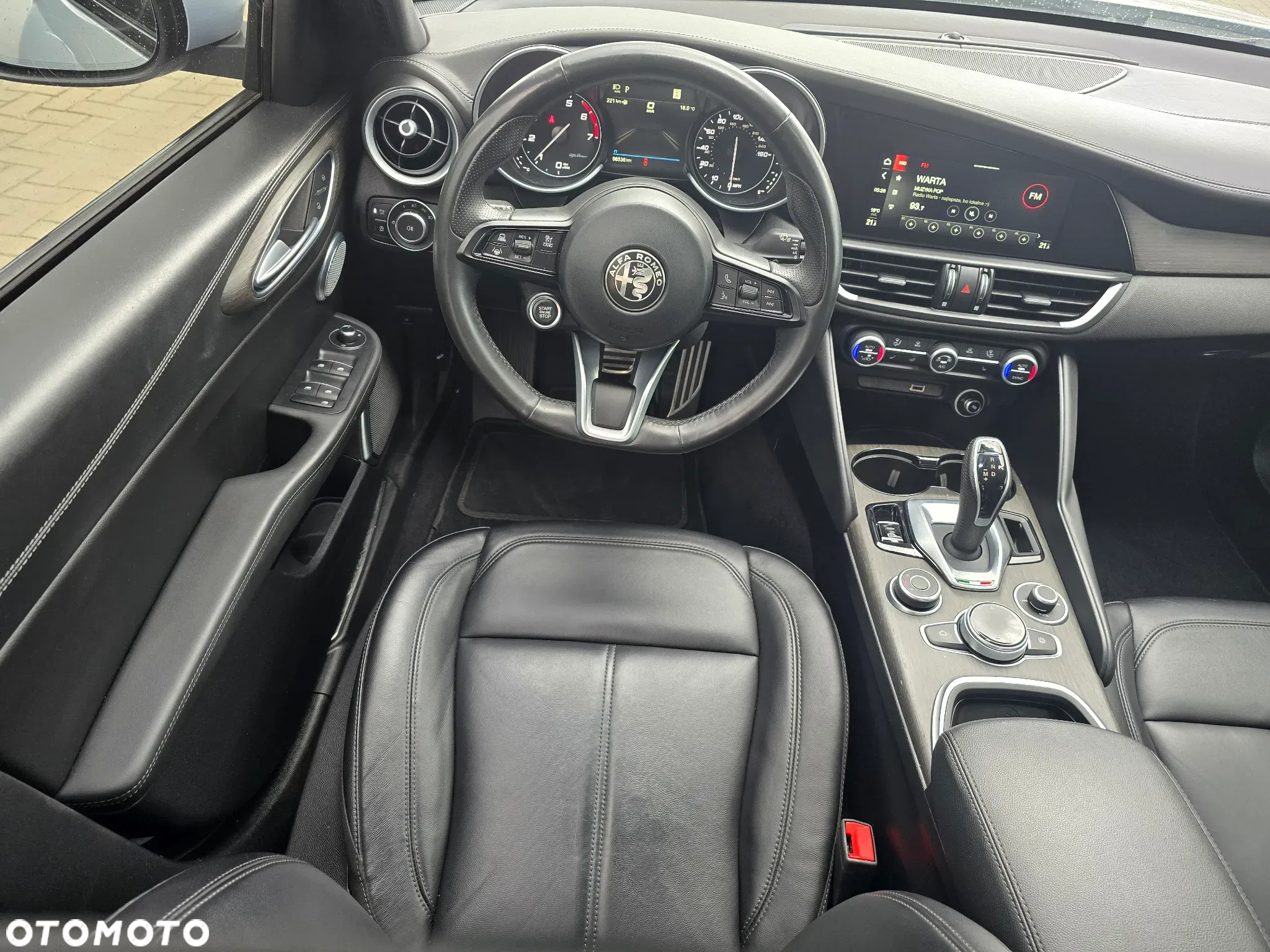 Alfa Romeo Giulia - 7