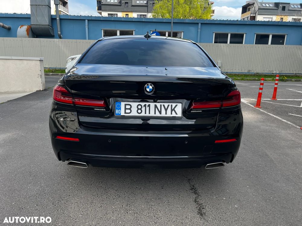 BMW Seria 5 520d AT MHEV - 8