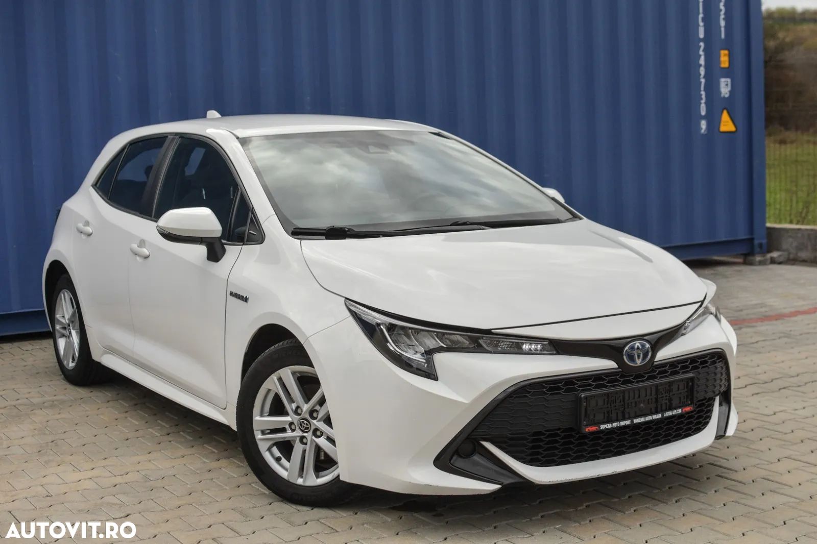 Toyota Corolla - 1