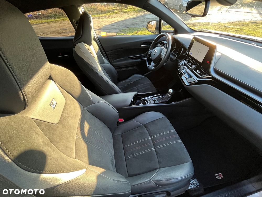 Toyota C-HR 2.0 Hybrid GR Sport - 13