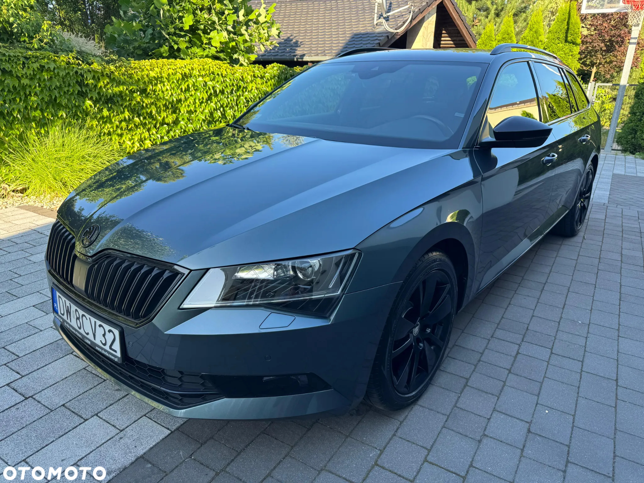 Skoda Superb 2.0 TDI 4x4 Sportline DSG - 8