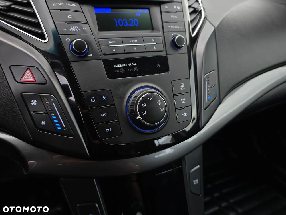 Hyundai i40 Kombi 1.7 CRDi Style - 19