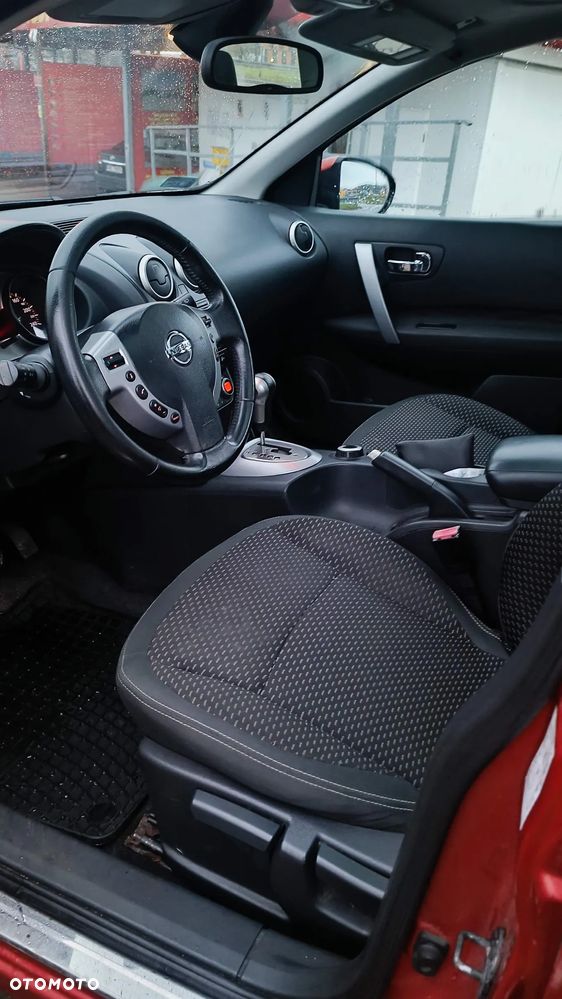 Nissan Qashqai 2.0 dCi 4x4 Tekna - 6