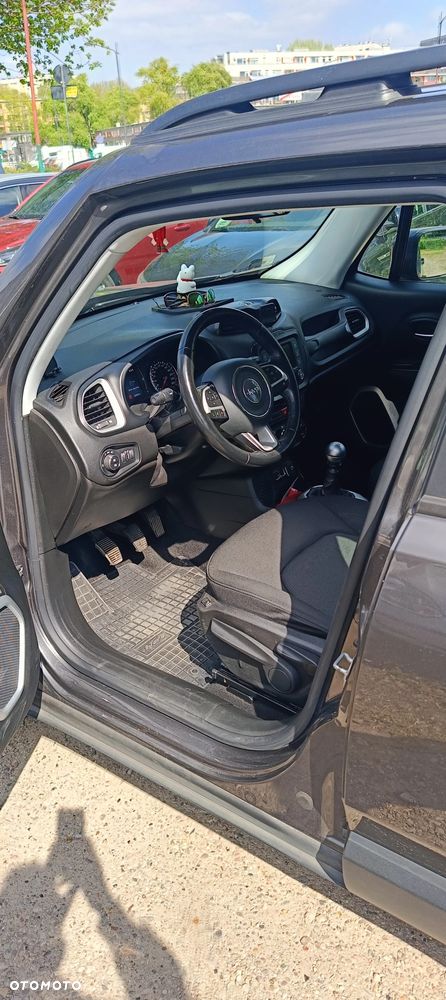 Jeep Renegade - 8