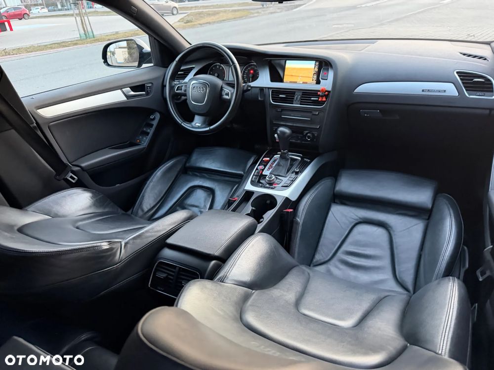 Audi A4 Avant 2.0 TFSI quattro S tronic S line Sportpaket - 6