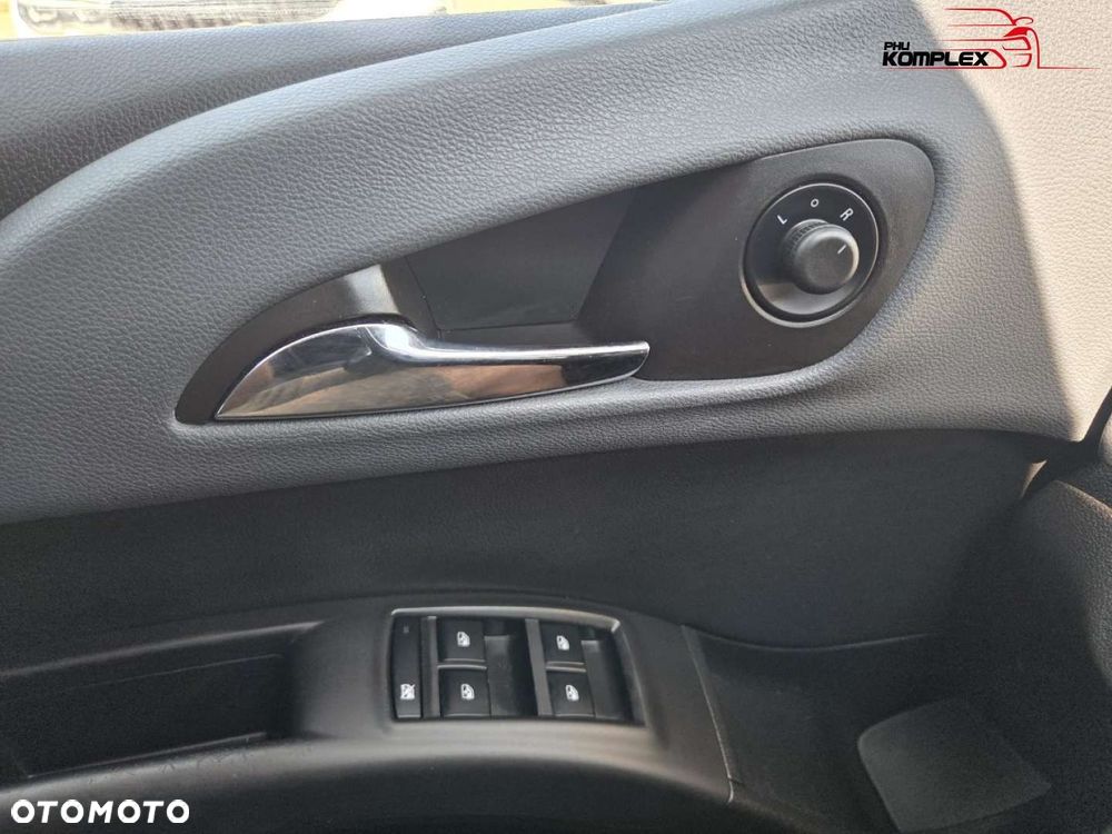 Opel Meriva - 18