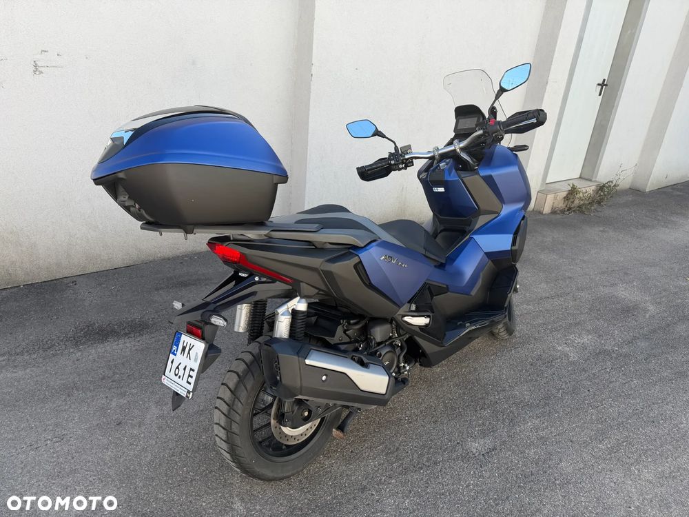 Honda ADV350 - 8