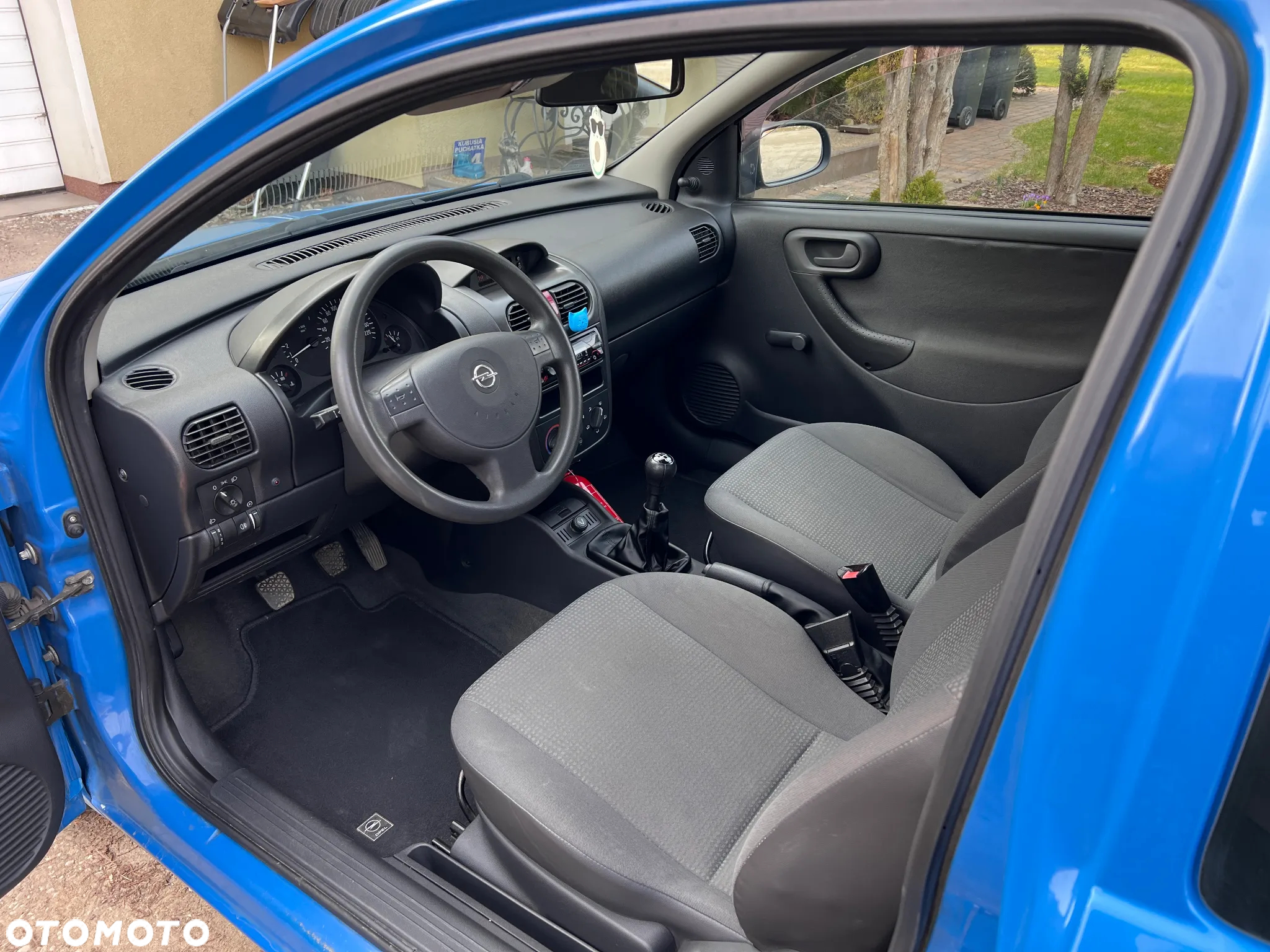 Opel Corsa 1.0 12V Base / Start - 12