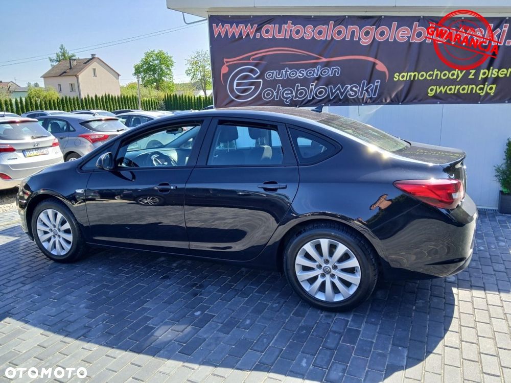 Opel Astra - 13