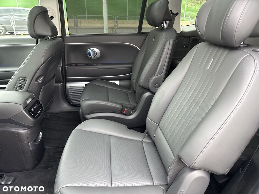 Hyundai IONIQ 9 110kWh Calligraphy AWD - 19