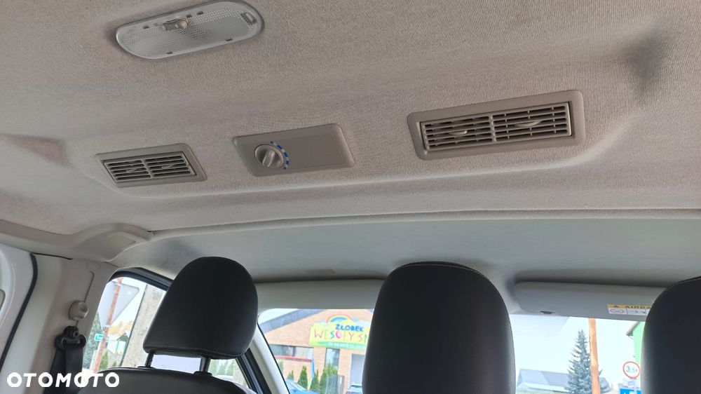 Renault Trafic - 26