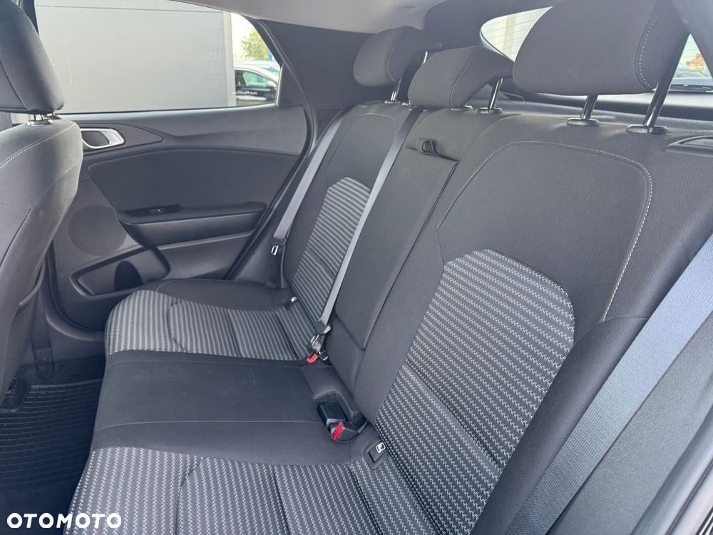 Kia XCeed 1.6 T-GDI M DCT - 17