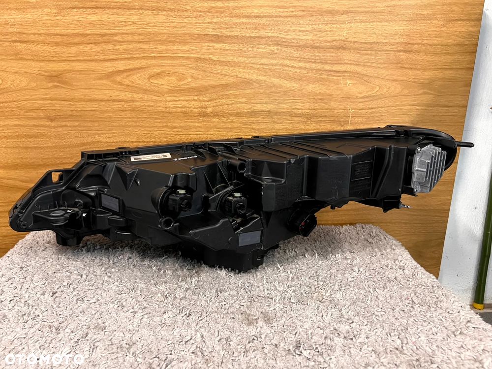 RANGE ROVER EVOQUE II L551 LAMPA PRAWY PRZÓD PRAWA PRZDENIA USZKODZONA M8D2-13W029-EA EUROPA - 9