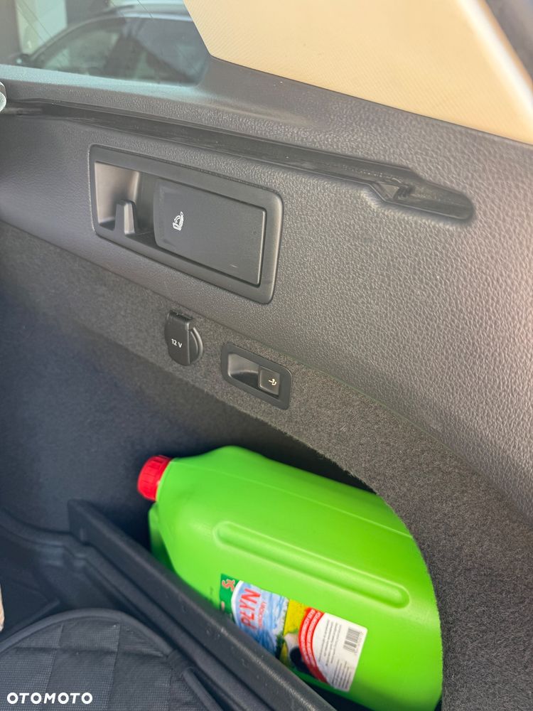 Volkswagen Passat Variant 2.0 TDI BMT 4Mot Highline DSG - 8