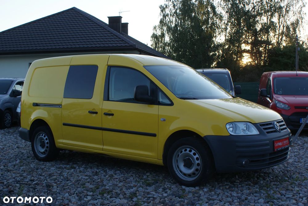 Volkswagen Caddy Maxi - 1