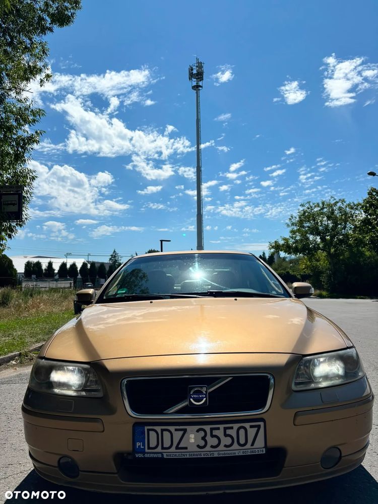 Volvo S60 2.4D5 Momentum - 6