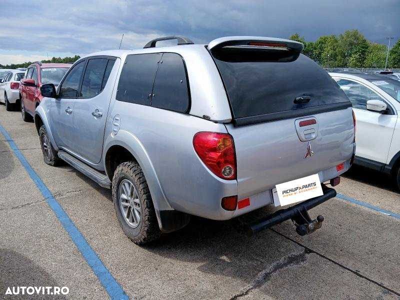 Dezmembrez Mitsubishi L200 2.5 Diesel 2014 - 5