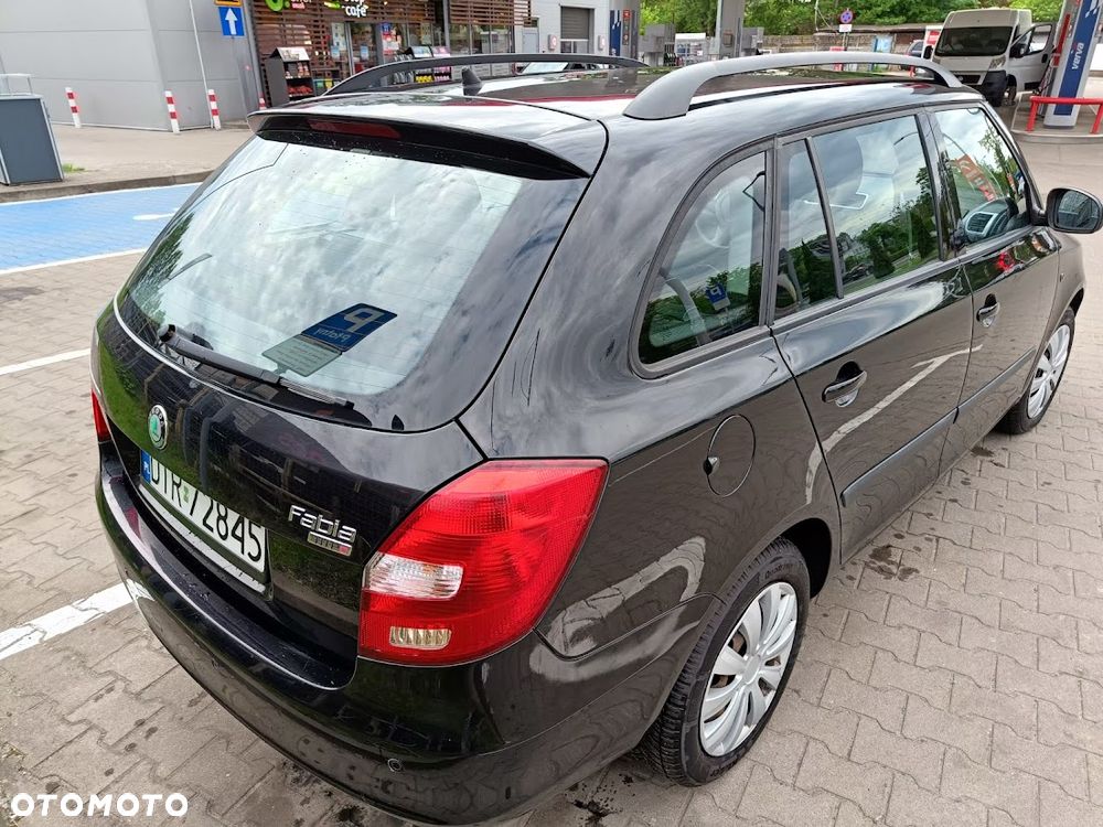 Skoda Fabia - 8