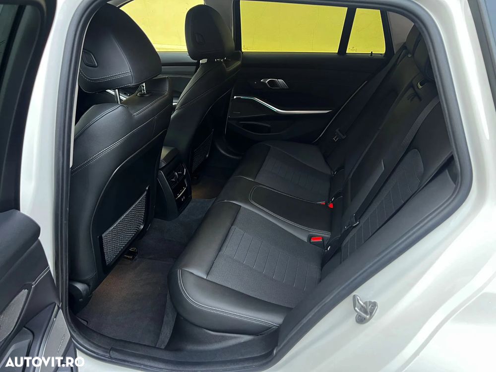 BMW Seria 3 320d AT MHEV - 16