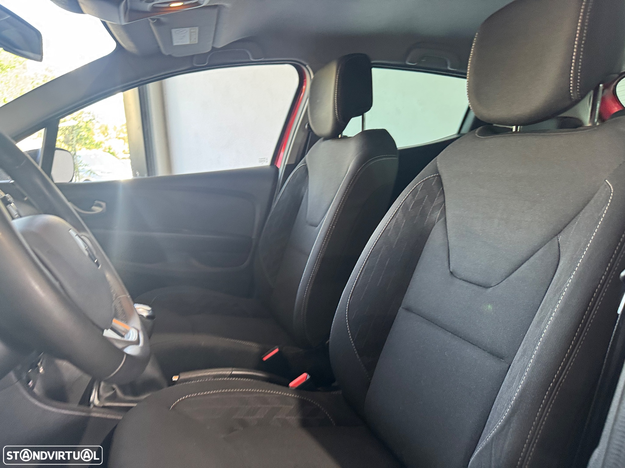 Renault Clio 1.0 TCe Limited - 14