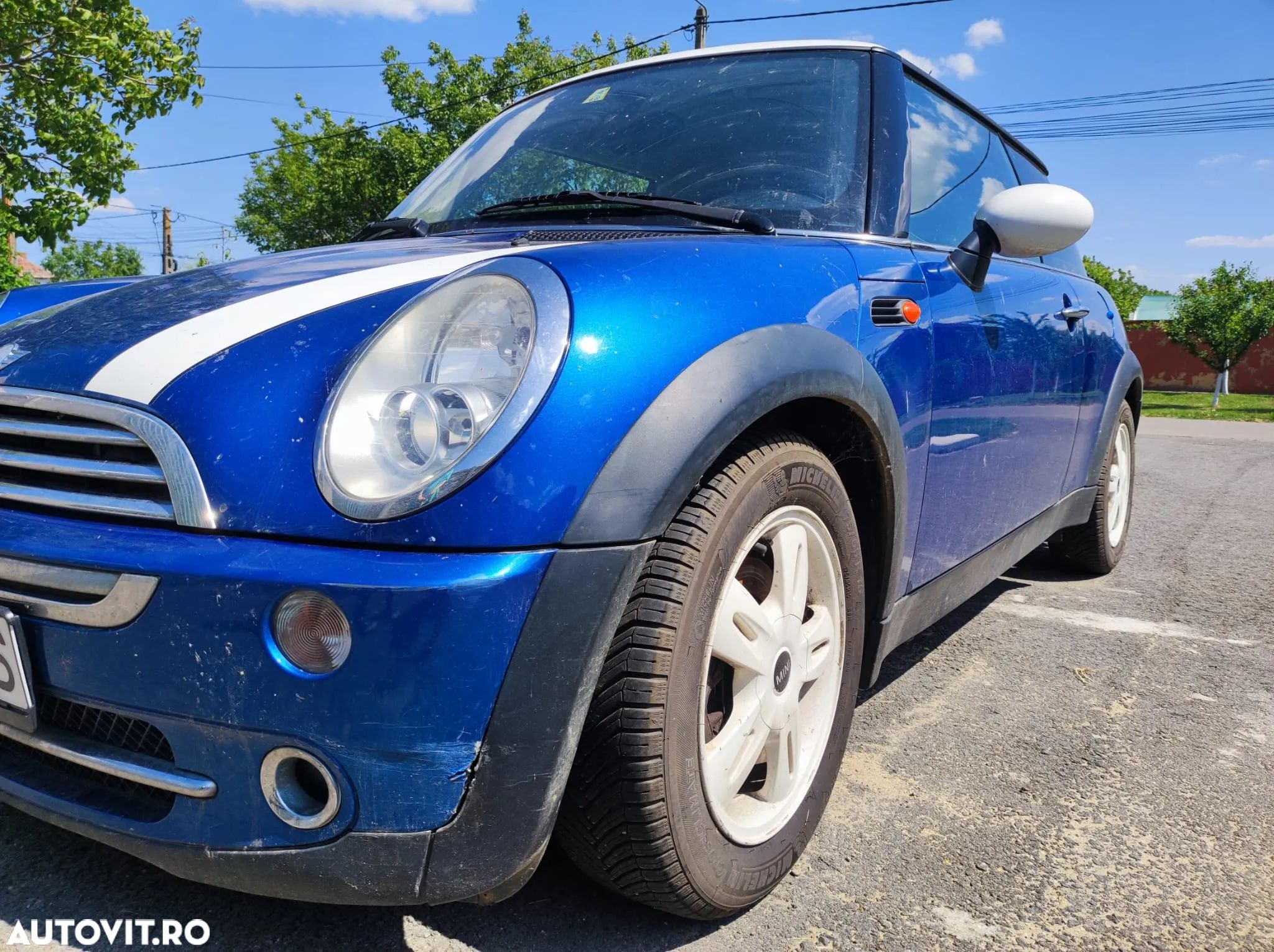 Mini Cooper Cabrio - 1