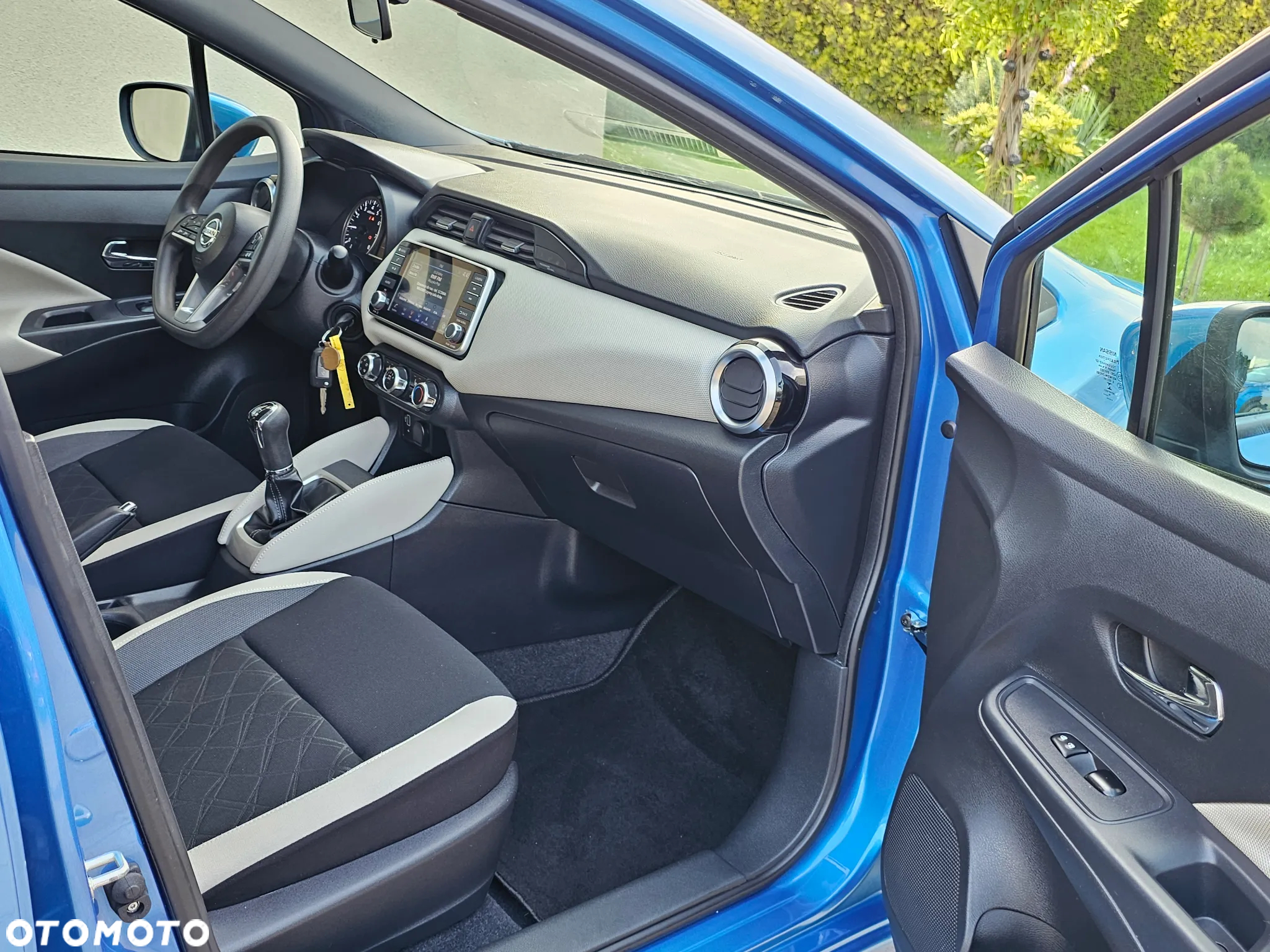 Nissan Micra 1.0 Visia Plus - 30
