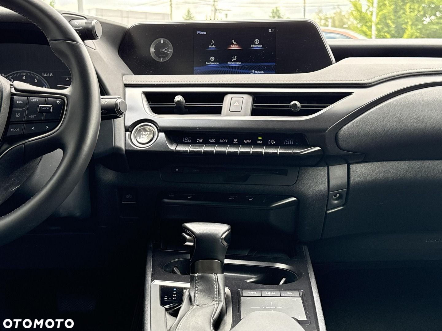 Lexus UX 200 GPF Business Edition 2WD - 24