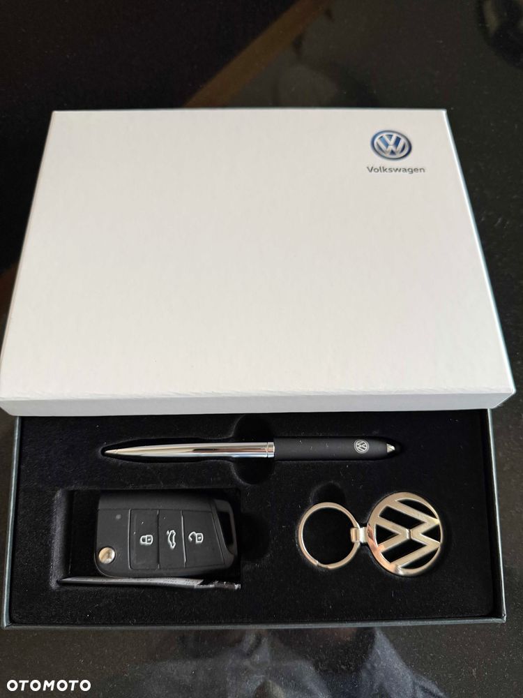 Volkswagen Golf 1.0 TSI Comfortline DSG - 11