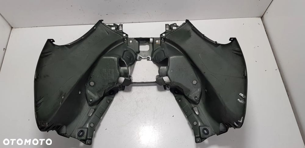 Piaggio MP3 350 HPE 18-22 Czasza Czacha Osłona Owiewka Przód - 10