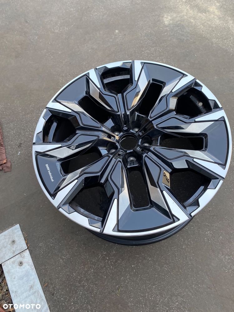 BMW 5 i5 individual G60 G 60 G61 G61 ORYGINALNA ! felga aluminiowa tylna 21 cali 21” 10x21 ET46 5x112 10Jx21 ET 46 5A32501  032611 - 7