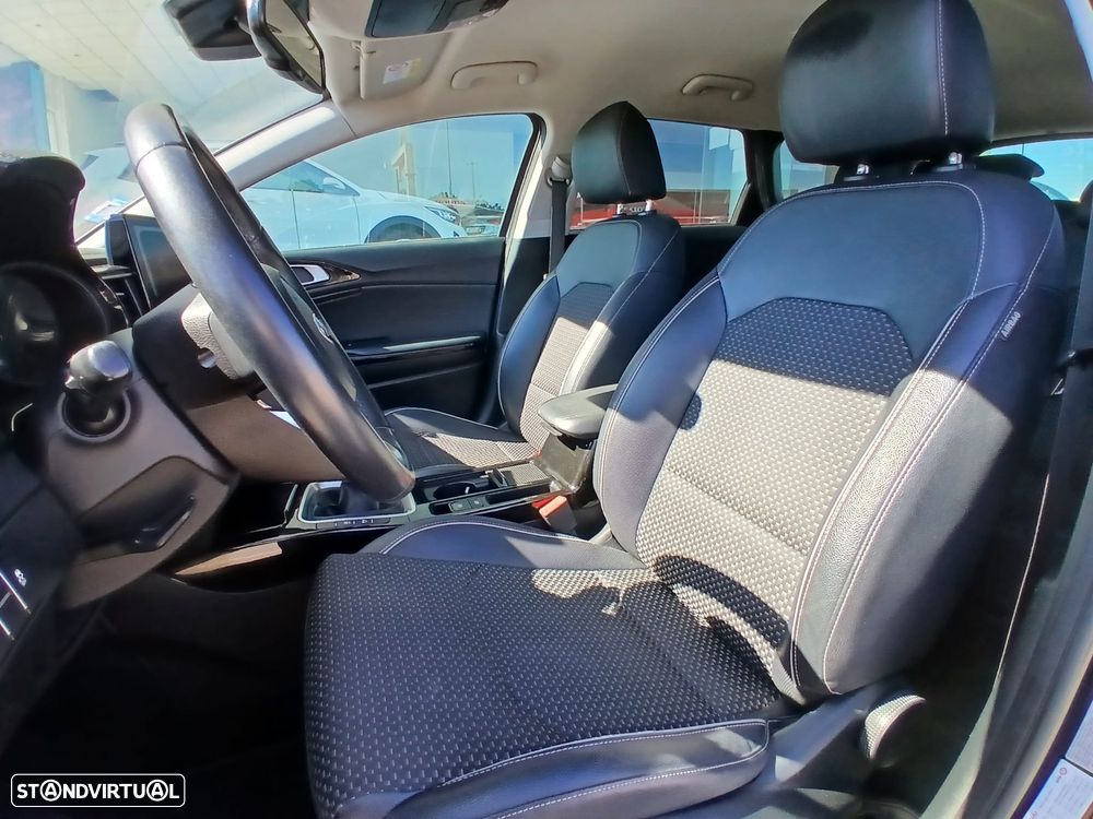 Kia Ceed SW 1.0 T-GDI Drive - 16