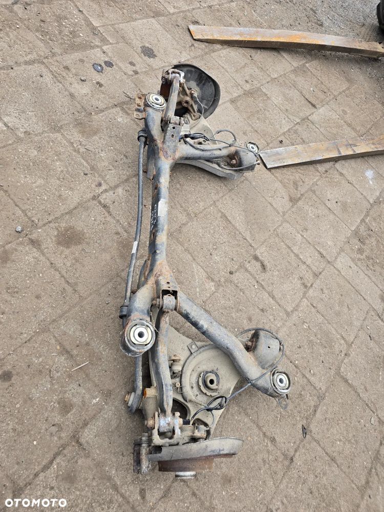 Belka tył seat exeo kombi audi a 4 B7 - 4