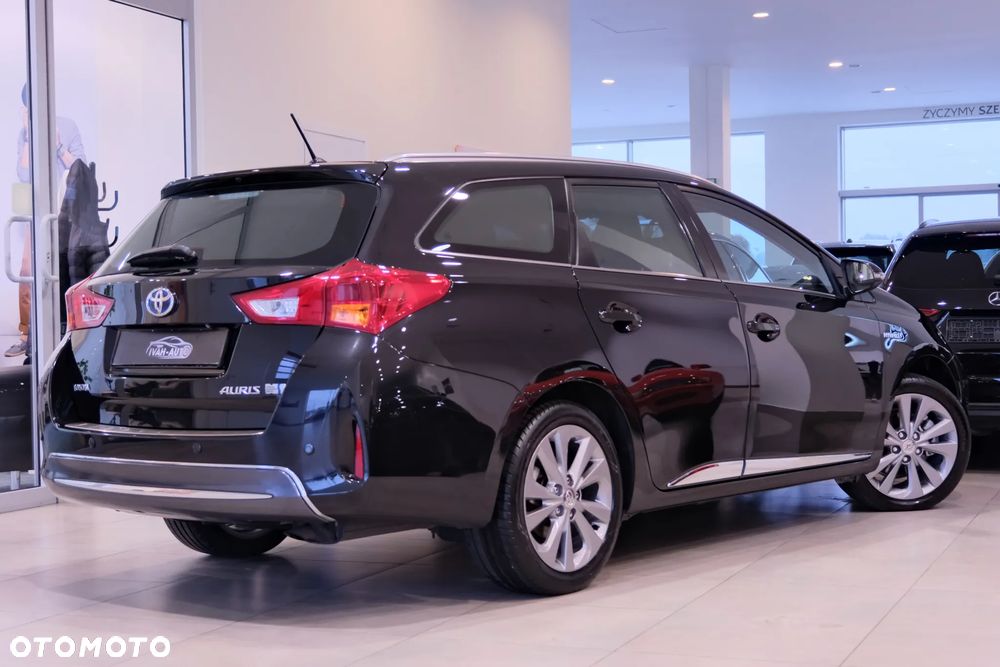 Toyota Auris 1.8 HSD Luna - 13