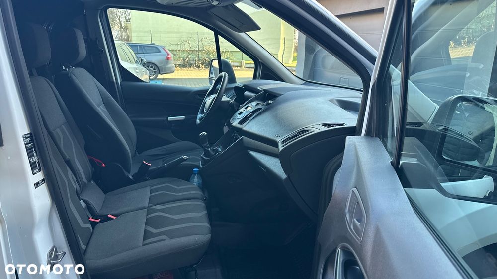 Ford Transit Connect - 8