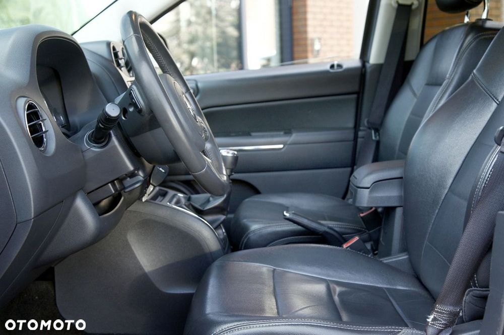Jeep Compass - 13