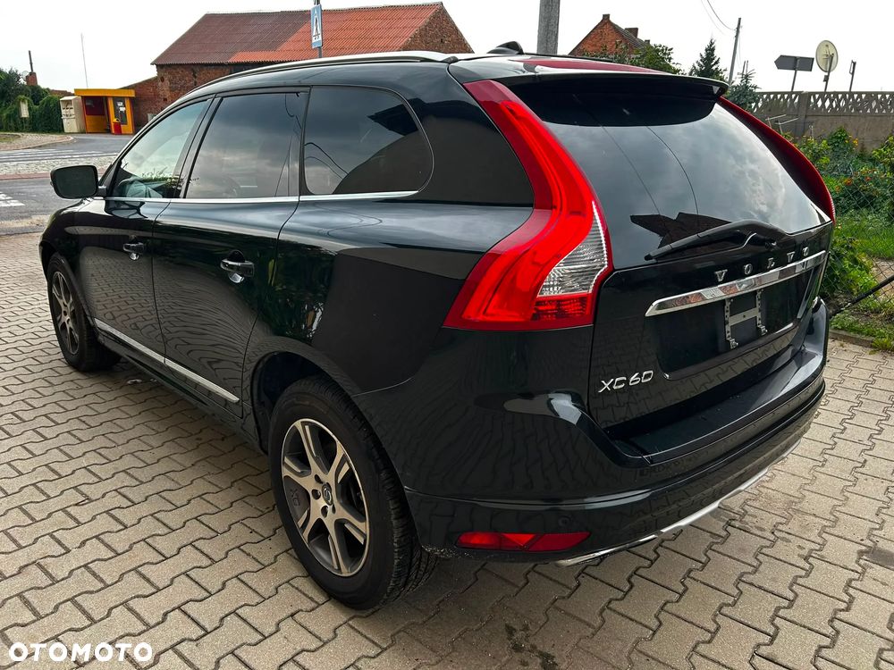 Volvo XC 60 T5 Geartronic Momentum - 5