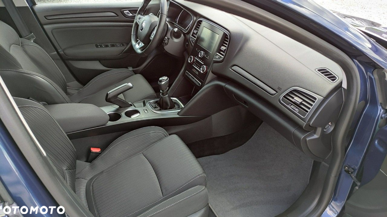 Renault Megane - 8
